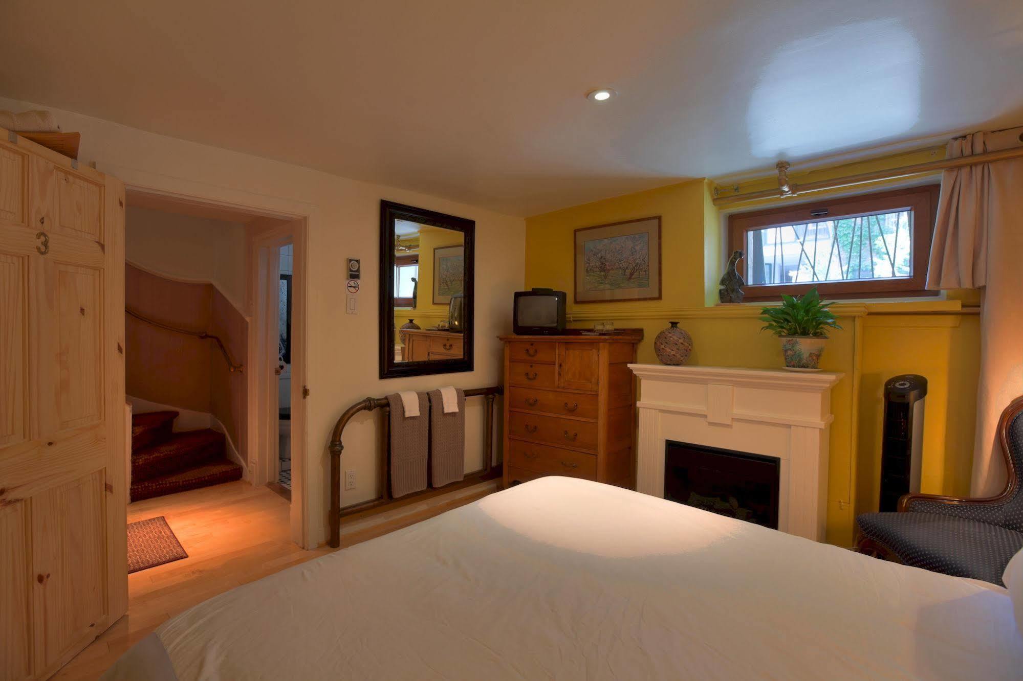 La Loggia Art B&B Montreal Bagian luar foto